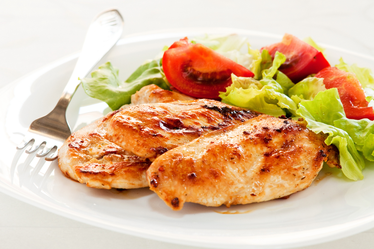 Comer sano fuera de casa, pechuga de pollo