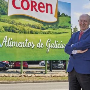 El Grupo Coren responde a las solicitudes de ayuda de 30 entidades benéficas aportando más de 80.000 kilos de productos para atender el aumento de la demanda de alimentos derivada de la crisis